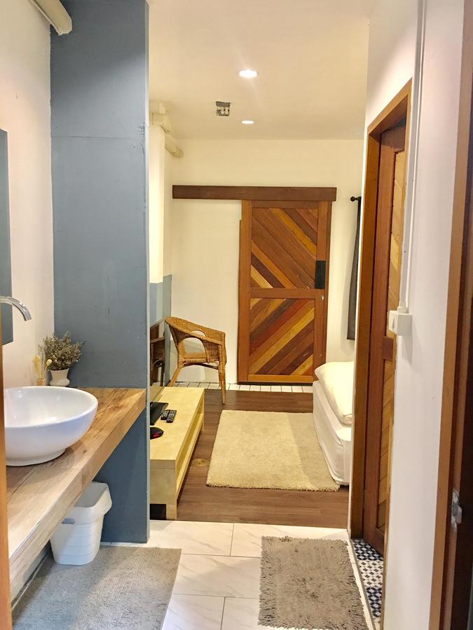 Funwahn Hostel And Cafe Τσιάνγκ Μάι Εξωτερικό φωτογραφία